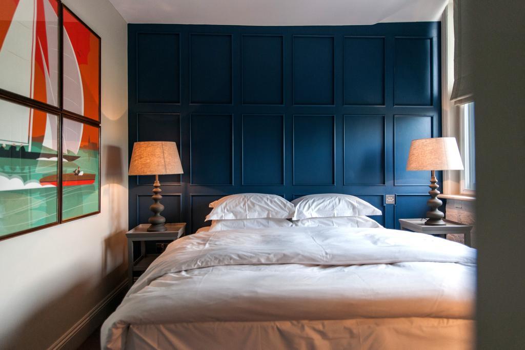 The Tommyfield Hotel London Room photo